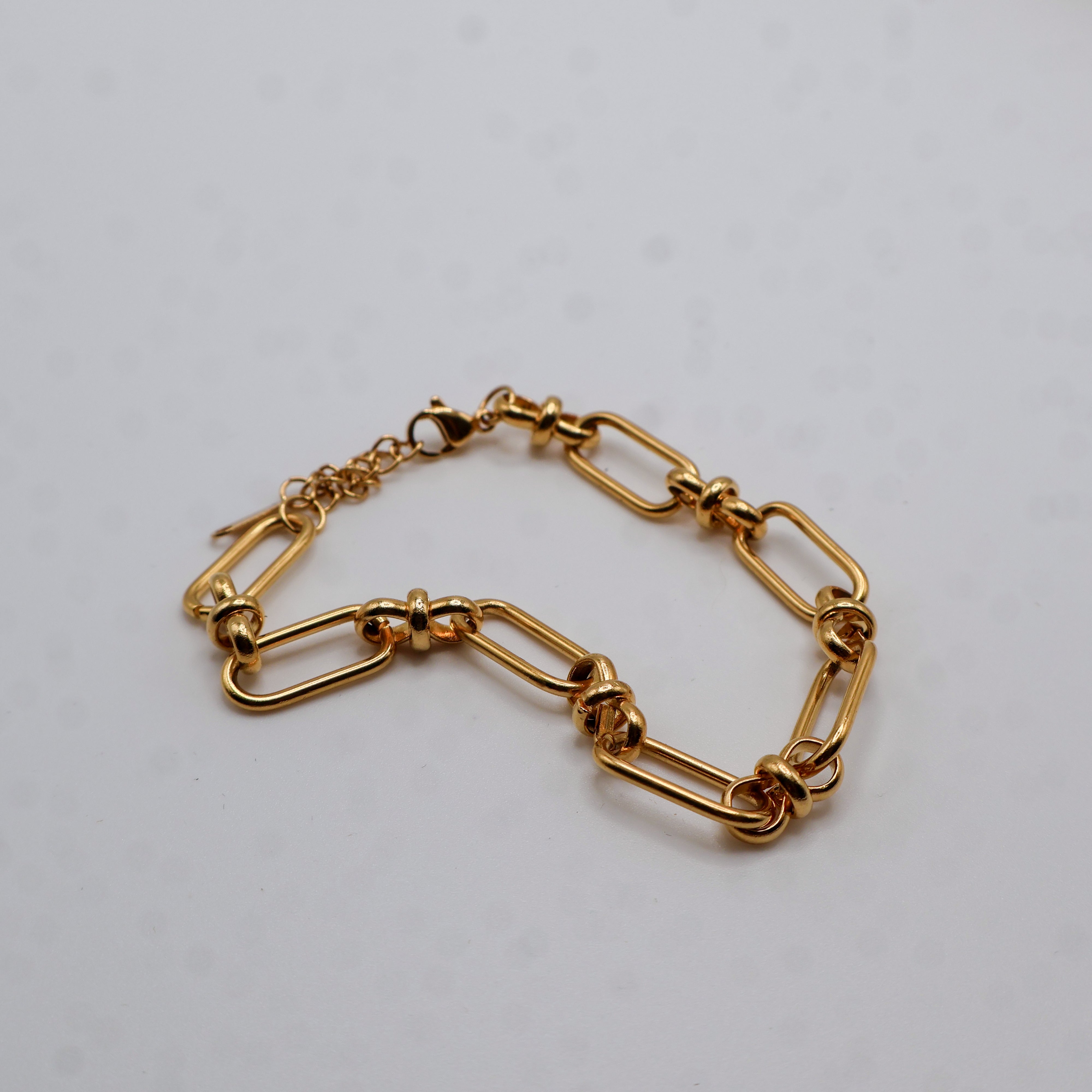 Linked Loop Gold Bracelet