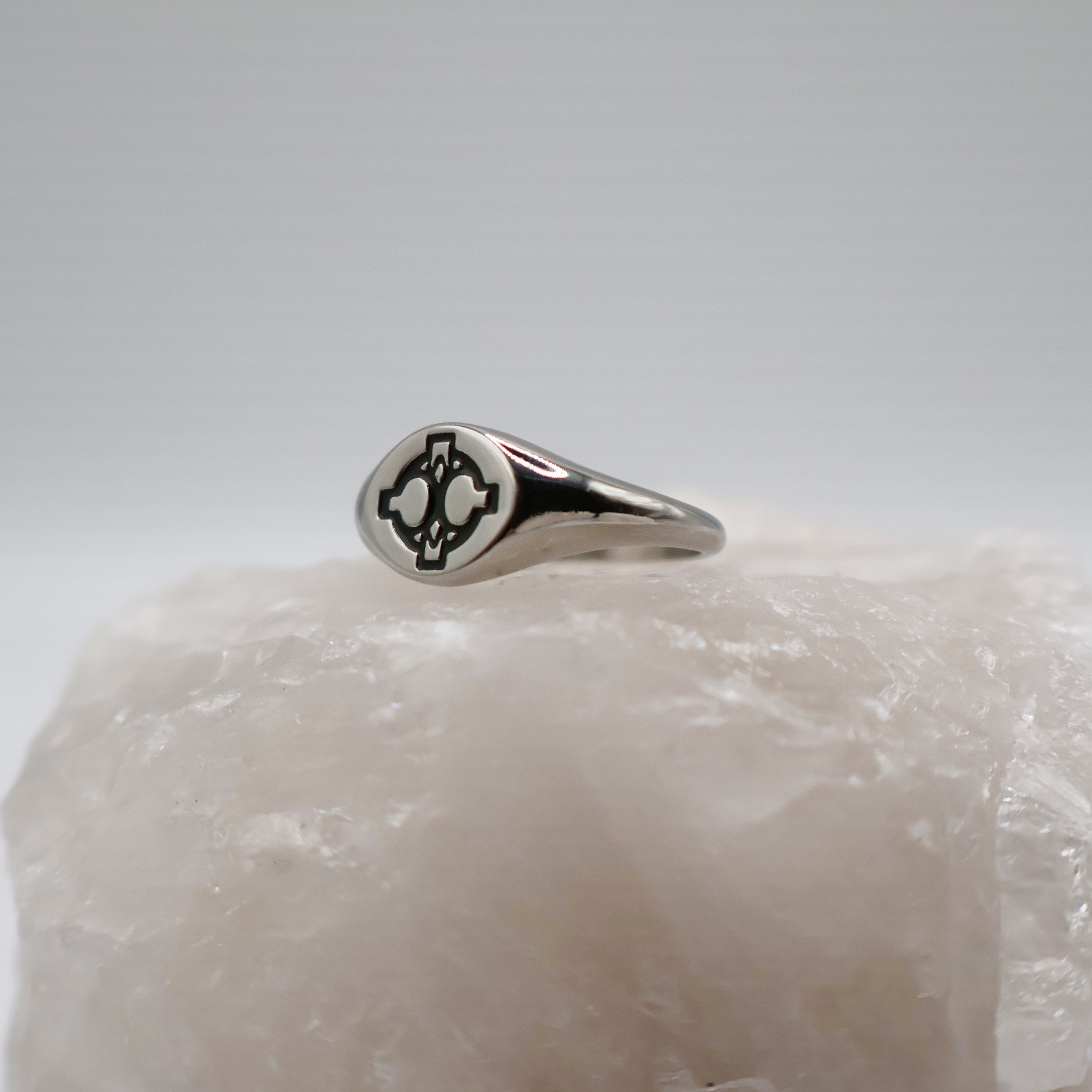 Signet Icon II Ring